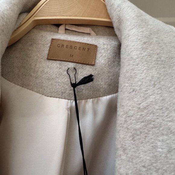 Crescent Belted Wool Coat - M - Picture 5 of 5